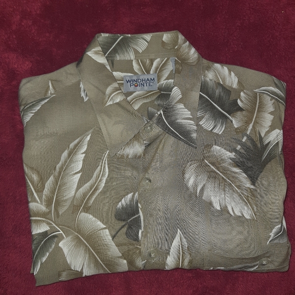 Wyndham Pointe Men's Short Sleeve Floral Leaf Beach Shirt Large Brown Rayon - Picture 7 of 8